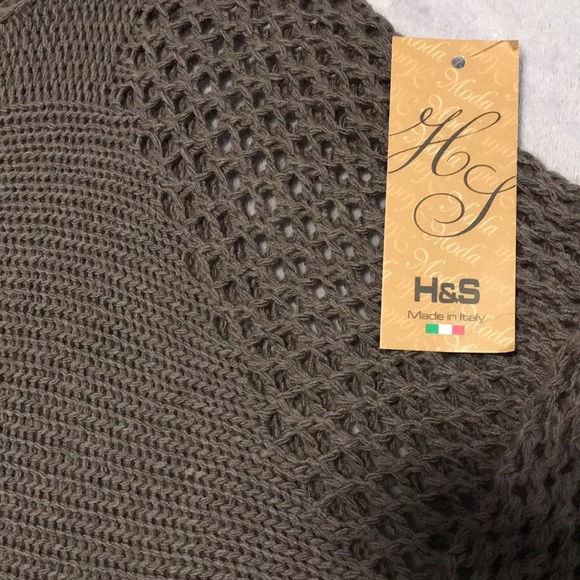 Wool Sweater | Small - Picture 2 of 6